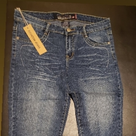New jeans capris pants pics shows